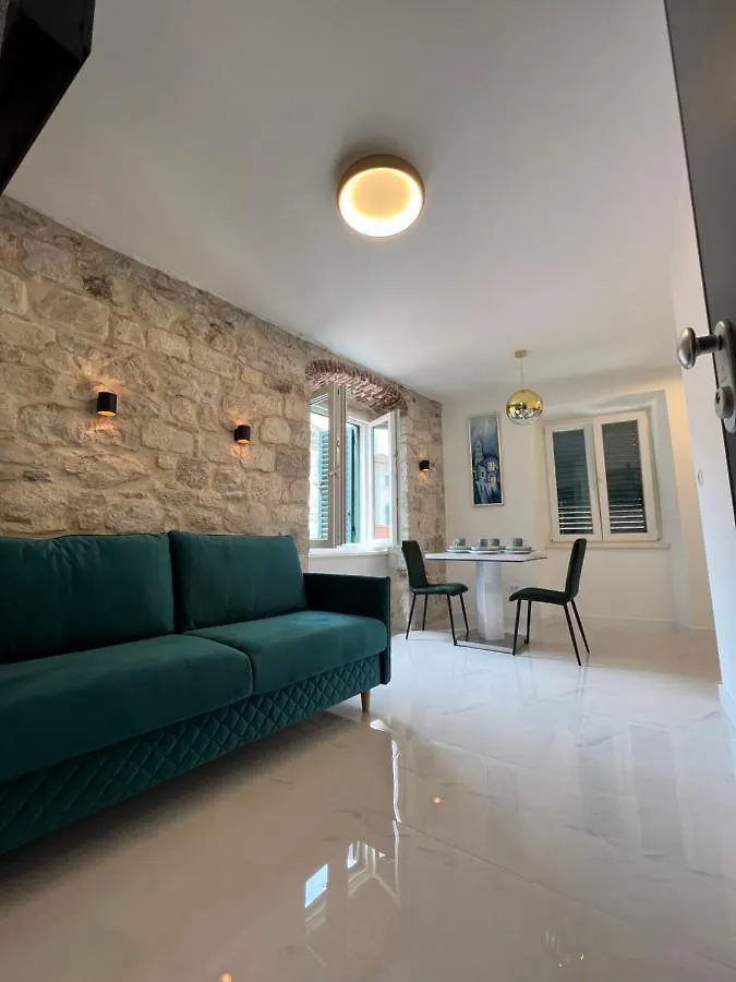 Apartament Madonna Split 0*,